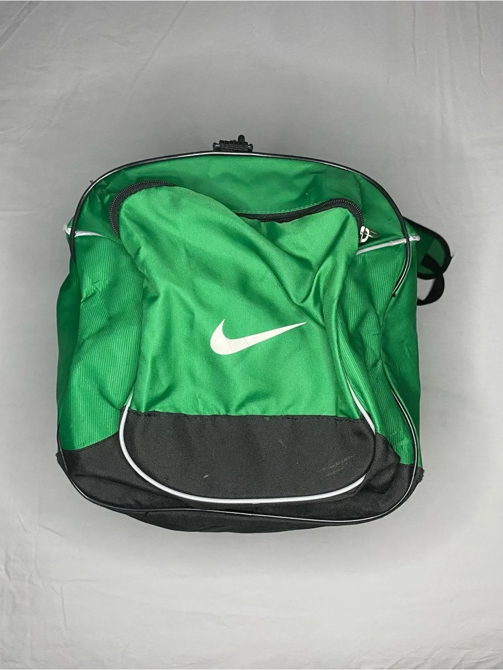 Nike Green Duffle Gym Bag with Padded Shoulder Strap & Handle White Swoosh Logo